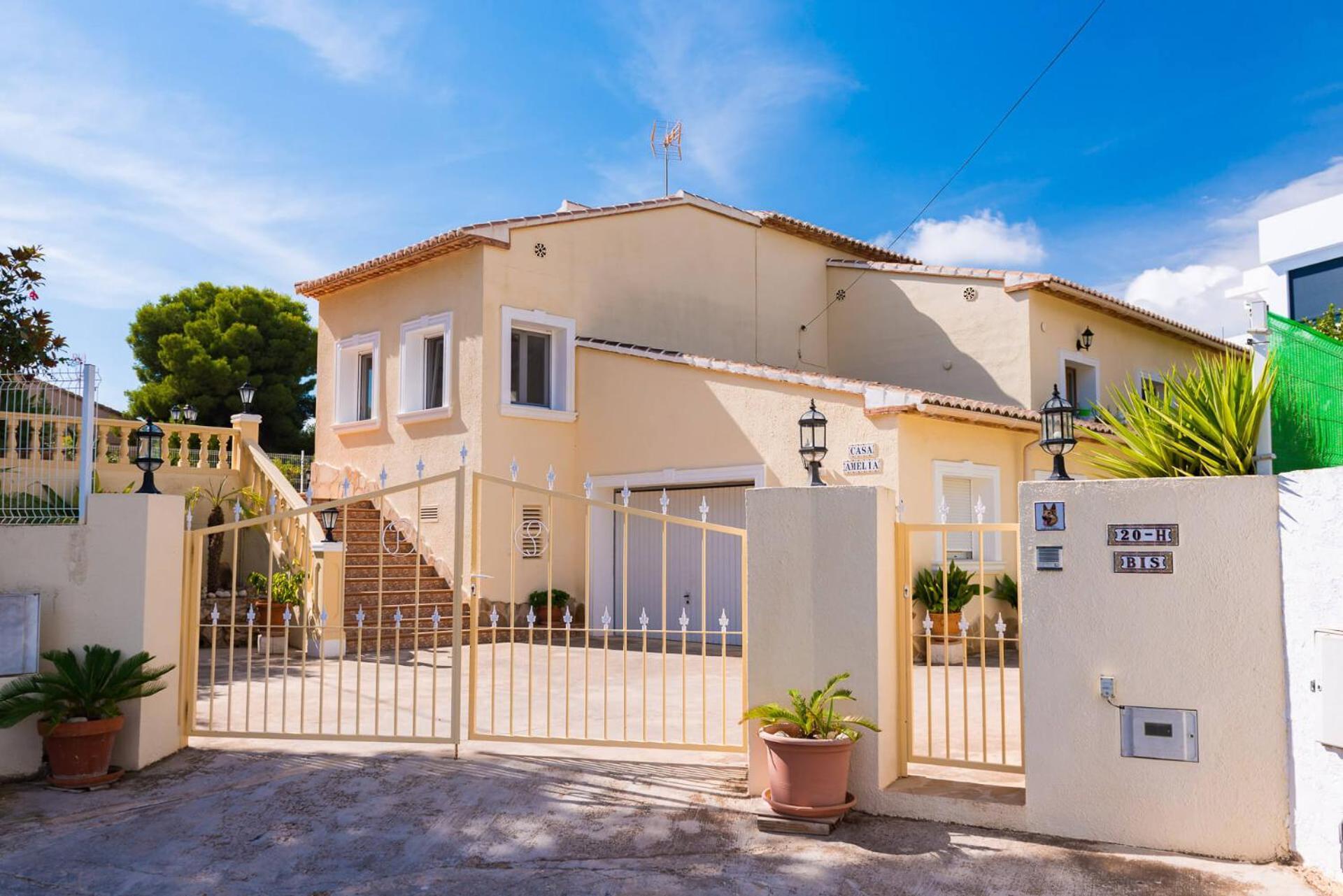 Villa Amelia - Plusholidays กัลเป ภายนอก รูปภาพ